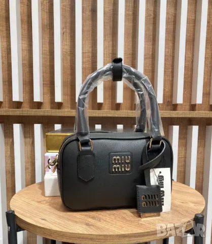 чанти miu miu 22х16см