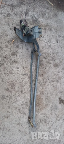 Ел. мотор чистачки Renault 19