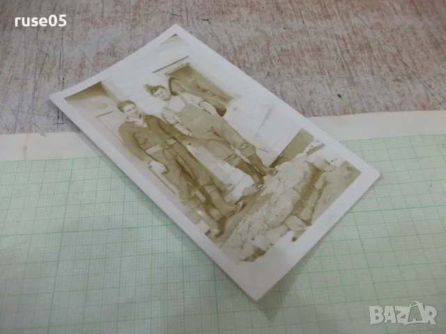 Снимка стара на двама българи пред врата на къща в Америка, снимка 3 - Колекции - 48080943