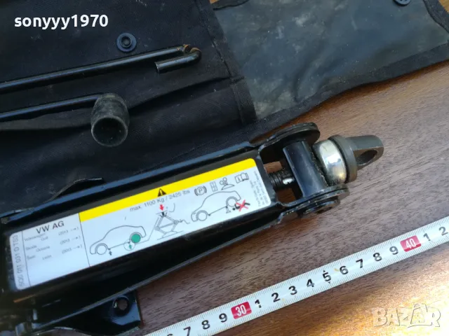 заявен-VW SKODA SEAT-ORIGINAL КРИК С ВЪРТОК И КЕЙС-ВНОС SWISS 1805251721LCHERY, снимка 14 - Аксесоари и консумативи - 50336155