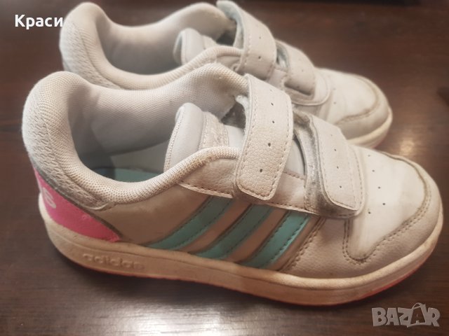 Детски маратонки Adidas, снимка 4 - Детски маратонки - 41459644