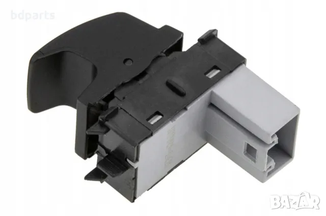 Бутон ключ за стъкло, VW Passat B8, Golf 7, Tiguan 2, Caddy, Черен, снимка 2 - Части - 56141827
