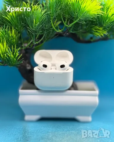 Apple AirPods 3 (2021), MagSafe Charging Case, White , снимка 1
