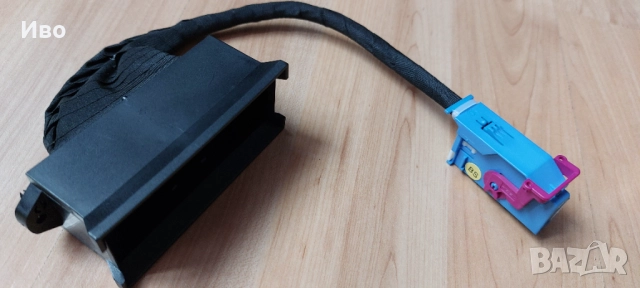 Букса за табло  пасат 6 