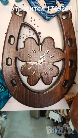 продавам дървен часовник Подкова!