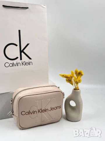 чанти Calvin Klein jeans , снимка 18 - Чанти - 50761744