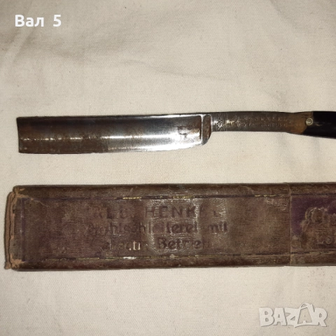 Стар бръснач, снимка 3 - Антикварни и старинни предмети - 52456385