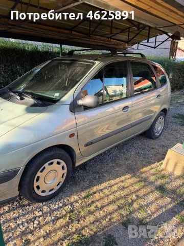 Renault Scenic 1.6, снимка 3 - Автомобили и джипове - 55974060
