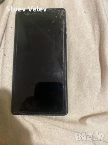 На части телефон, снимка 1