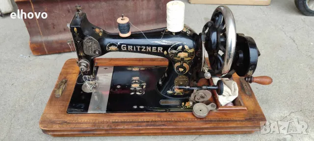 Стара шевна машина Gritzner, снимка 5 - Антикварни и старинни предмети - 49313993