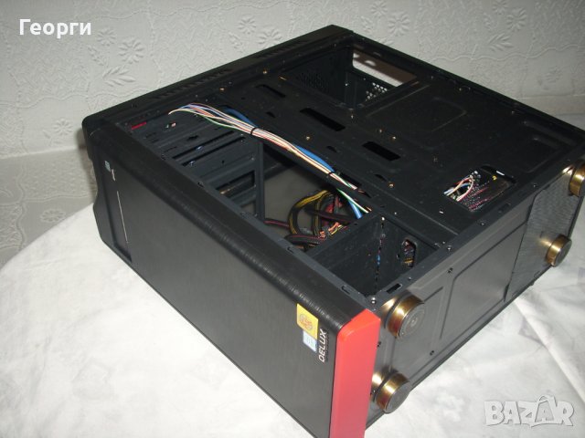 Кутия за компютър, снимка 9 - Захранвания и кутии - 42713352