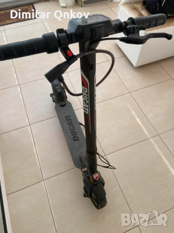 Електирически скутер - тротинетка DUCATI PRO-II PLUS TS, снимка 3 - Мотоциклети и мототехника - 53712487