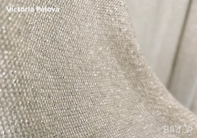 Красива златисто- сребриста жилетка LUCY NAS A SECRET Белгия, снимка 2 - Жилетки - 44230758