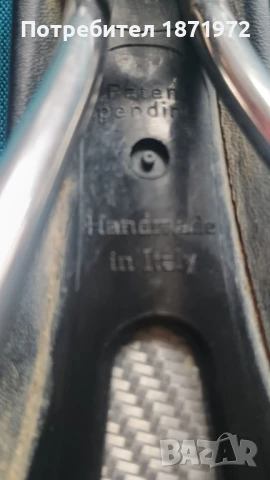 Продавам седалка  Fizik Antares VS Kium Black/Red А0 3041карбонова , снимка 2 - Аксесоари за велосипеди - 50978337