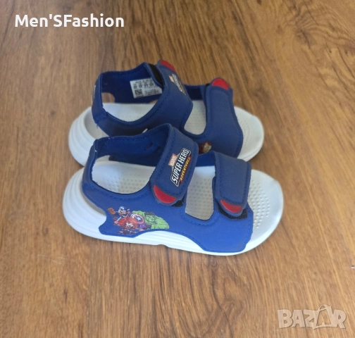 Adidas Marvel - сандали, снимка 2 - Детски сандали и чехли - 51780342