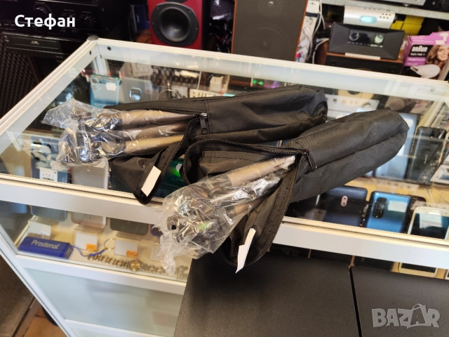 Amazon Basics 50-инчов олекотен преносим статив за монтиране на камера с чанта, за фотография при пъ, снимка 2 - Чанти, стативи, аксесоари - 51971863