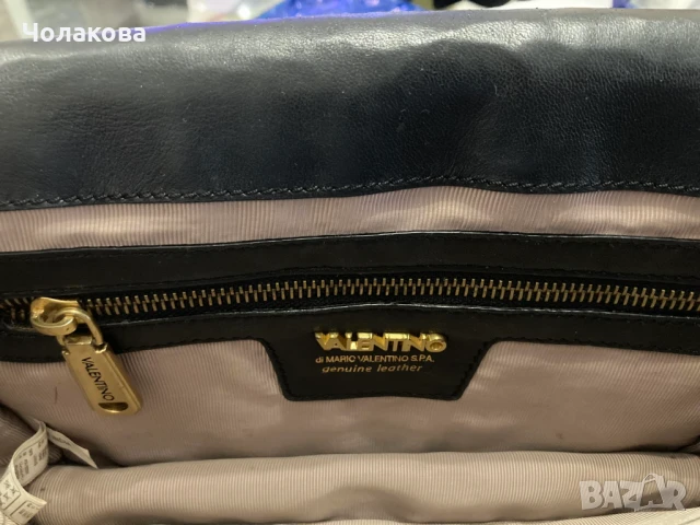 Дамска кожена чанта Valentino, снимка 14 - Чанти - 50700445