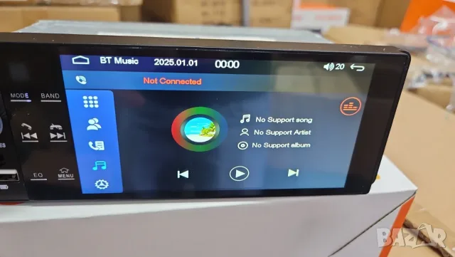 Авто радио плеър BD-9955BT с USB, MP3, SD карта и Bluetooth. Плеърът е с вградена стойка за телефон 