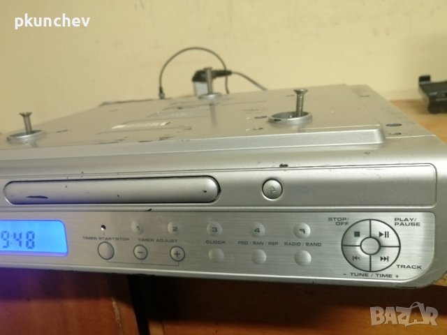 Радио-часовник с CD за кухня. , снимка 2 - Радиокасетофони, транзистори - 42739044