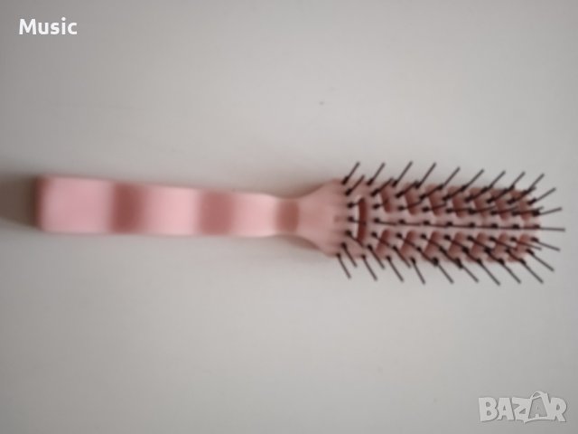 Нова четка за коса, розов цвят, снимка 2 - Аксесоари за коса - 39681161