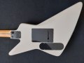 Китара Epiphone Explorer, снимка 5