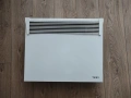 Продавам чисто нов (неупотребяван) конвектор Tesy HeatЕco с ел. терморегулатор, CN03 100 EIS W, снимка 1