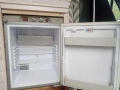 Хладилник(12V, 220V, газ) за кемпери/каравани/лодки, снимка 2
