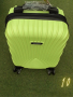 Стилен куфар с колелца за ръчен багаж с твърдо покритие 40/30/20см - различни цветове, снимка 2
