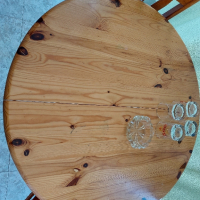 Кръгла кухненска трапезна разтегателна маса с 4 броя кухненски стола, налични 3 комплекта, снимка 10 - Маси - 44713355