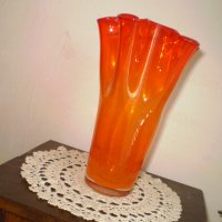 Ретра стъклена червена ваза височина 21 см, снимка 5 - Други ценни предмети - 41437431