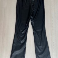 Нов дамски кожен панталон, снимка 2 - Панталони - 41243912
