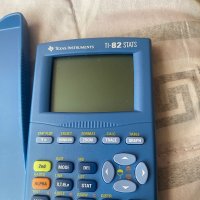 Калкулатор Texas Instruments TI-82 stars, снимка 1 - Друга електроника - 41066296