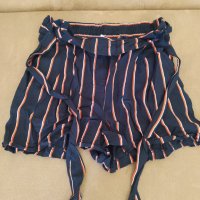Pull and bear шорти, с коланче и ластик, L размер, нови, снимка 1 - Къси панталони и бермуди - 35762359