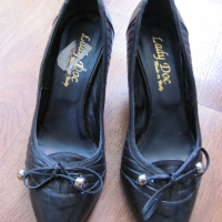  Италиански обувки, снимка 2 - Дамски обувки на ток - 36326291