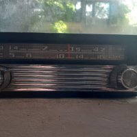 Старо руско ретро радио за москвич, снимка 3 - Антикварни и старинни предмети - 40980323