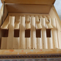 Старинна кутия за цигари, снимка 2 - Антикварни и старинни предмети - 44684752