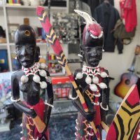 Две дървени африкански статуетки, снимка 2 - Статуетки - 39819846