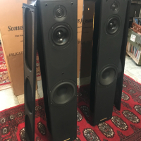 Тонколони Sonus Faber , снимка 1 - Тонколони - 44642192