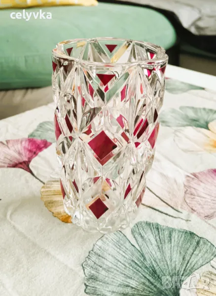 Колекционерска Ваза Luminarc Mosaique, снимка 1