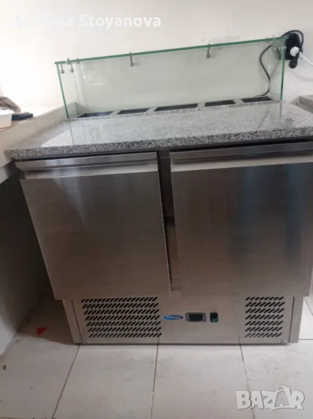 Хладилна маса за пици 2 врати (0°С, +10°С) и стъклена надстройка, снимка 1