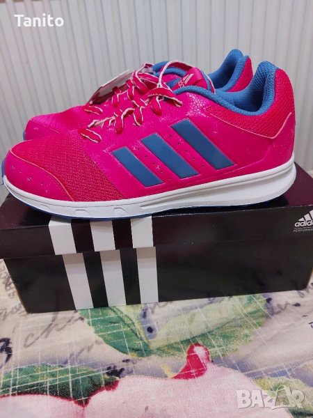 Нови детски маратонки Adidas, снимка 1
