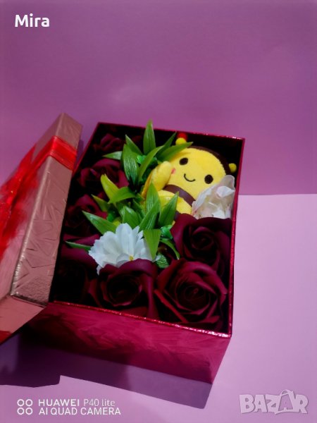 Кутия "Пчеличка" с рози, снимка 1