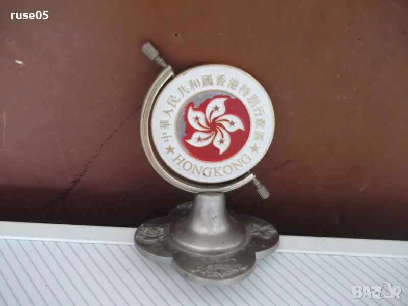 Фигура "HONG KONG" метална въртяща се, снимка 1