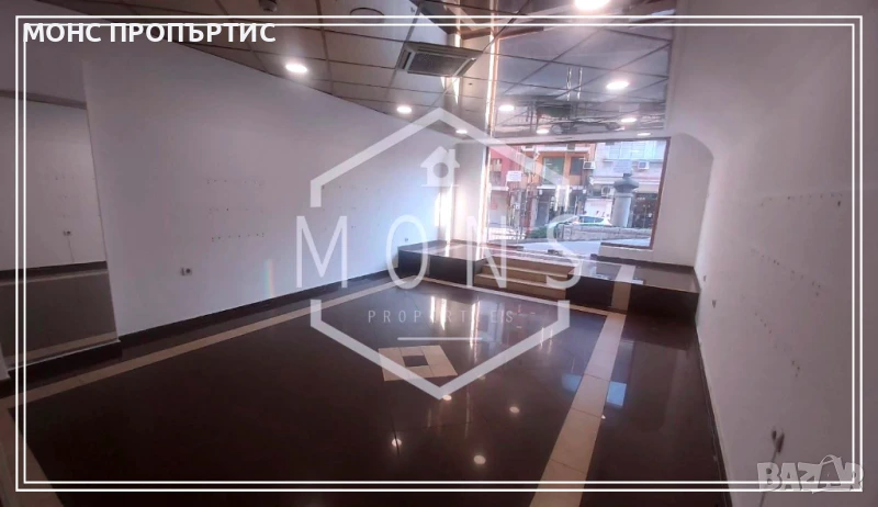 Търговско помещение в туристическата част на гр. В. Търново., снимка 1