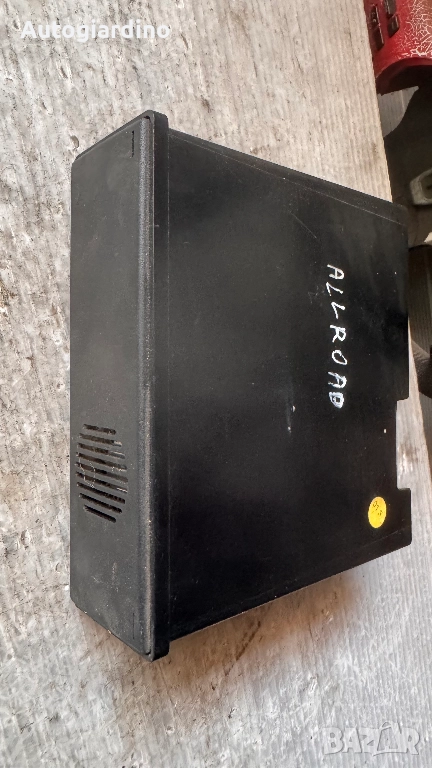 Оригинална Аудио / GPS и видео система за Audi Allroad - 4D0919892, снимка 1