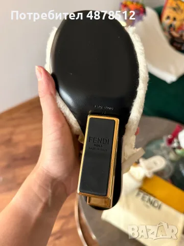 Обувки Fendi нови, снимка 7 - Дамски елегантни обувки - 55904636