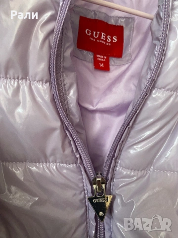 Пролетно яке Guess 14, снимка 3 - Детски якета и елеци - 53610252