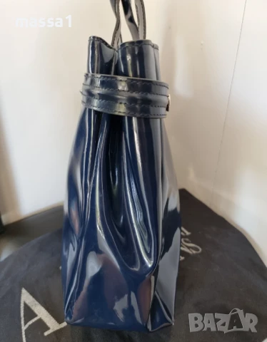 ARMANI JEANS оригинална чанта. Цена 80.00 лв., снимка 2 - Чанти - 50469537