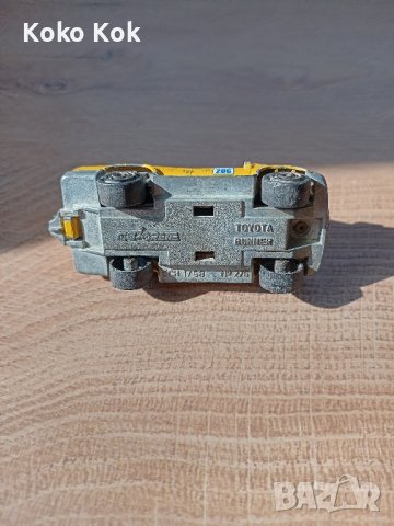 Majorette Toyota Runner, снимка 2 - Колекции - 44351580