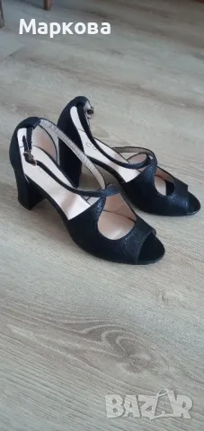 Черни сандали р-р 37